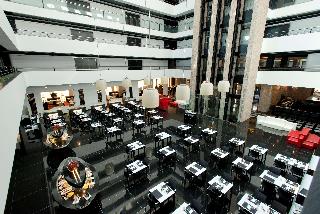 2619139-hilton-madrid-airport.jpg