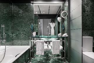 2620272-hilton-madrid-airport.jpg