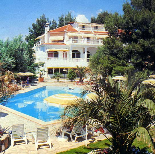 Hotel The Danai