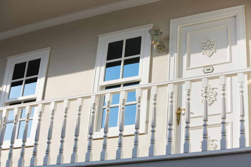 Hotel Elegance East Hotel Boutique Class