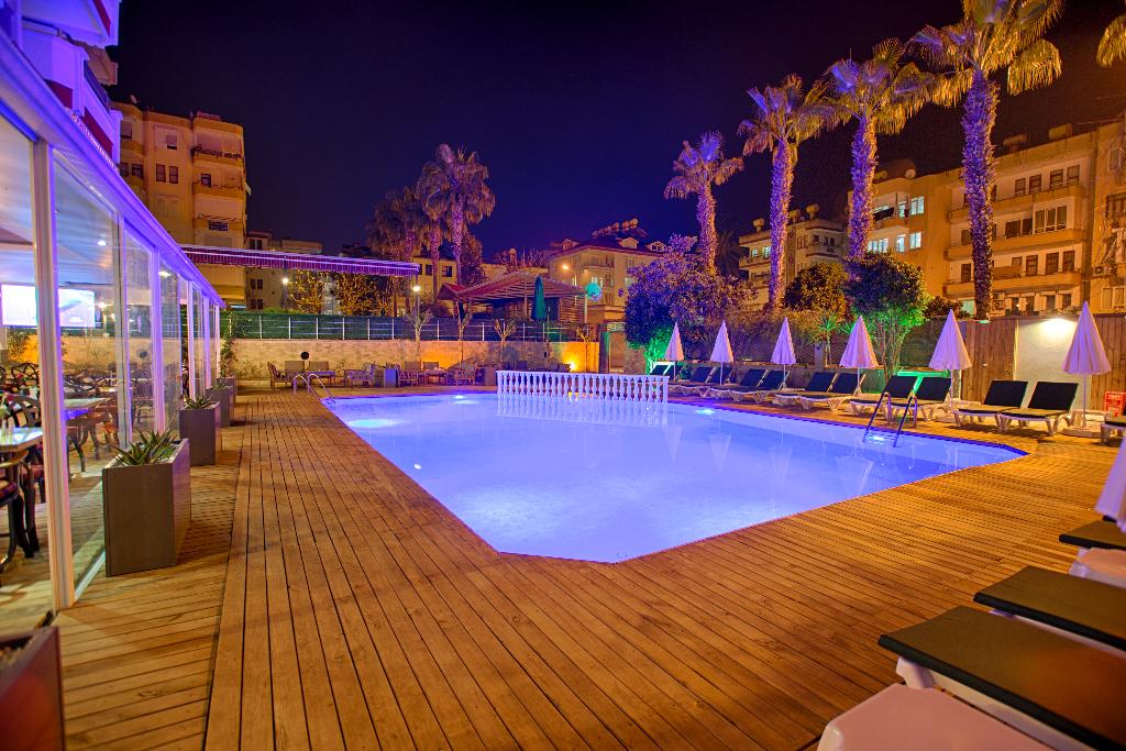 Hotel Hma Hotel & Suites