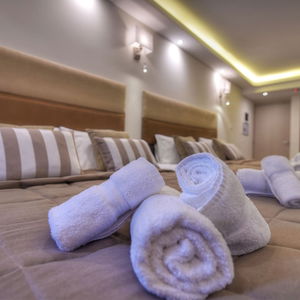 Sejur Onyx Suites & Apartments vacanta Malta
