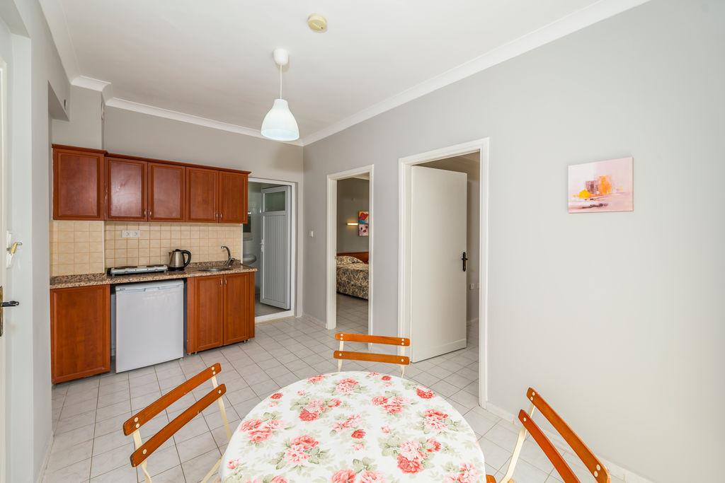 Hotel The S Apart & Suites Hotel