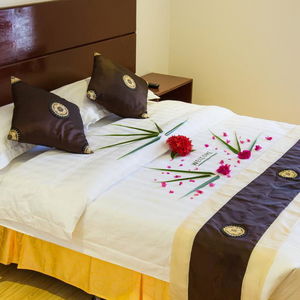 Sejur Whiteshell Island Hotel & Spa vacanta Maldive