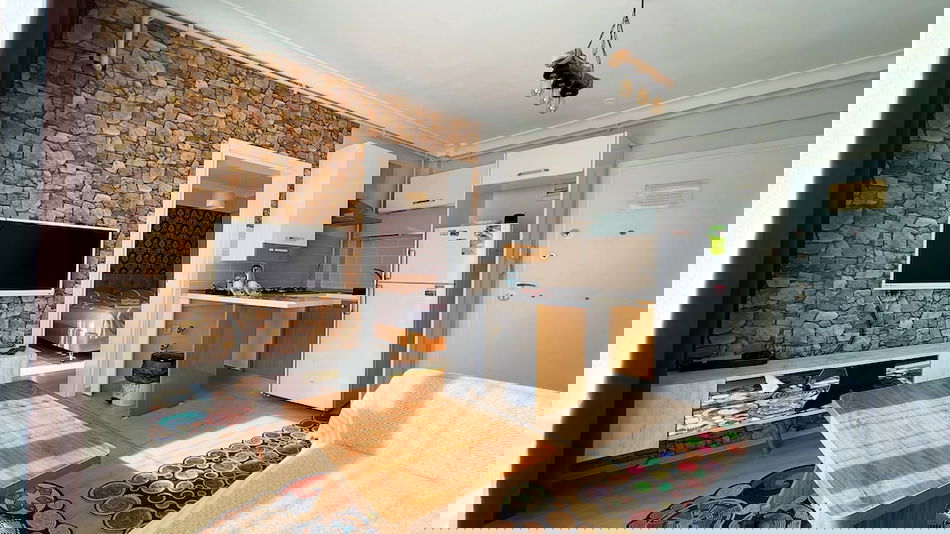 Primary image