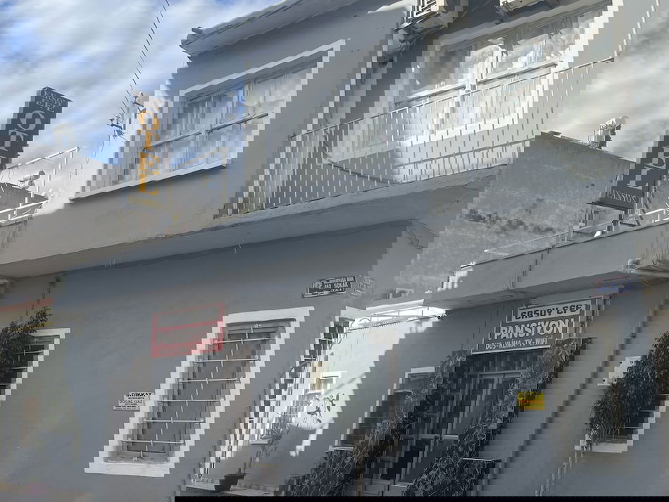 Primary image