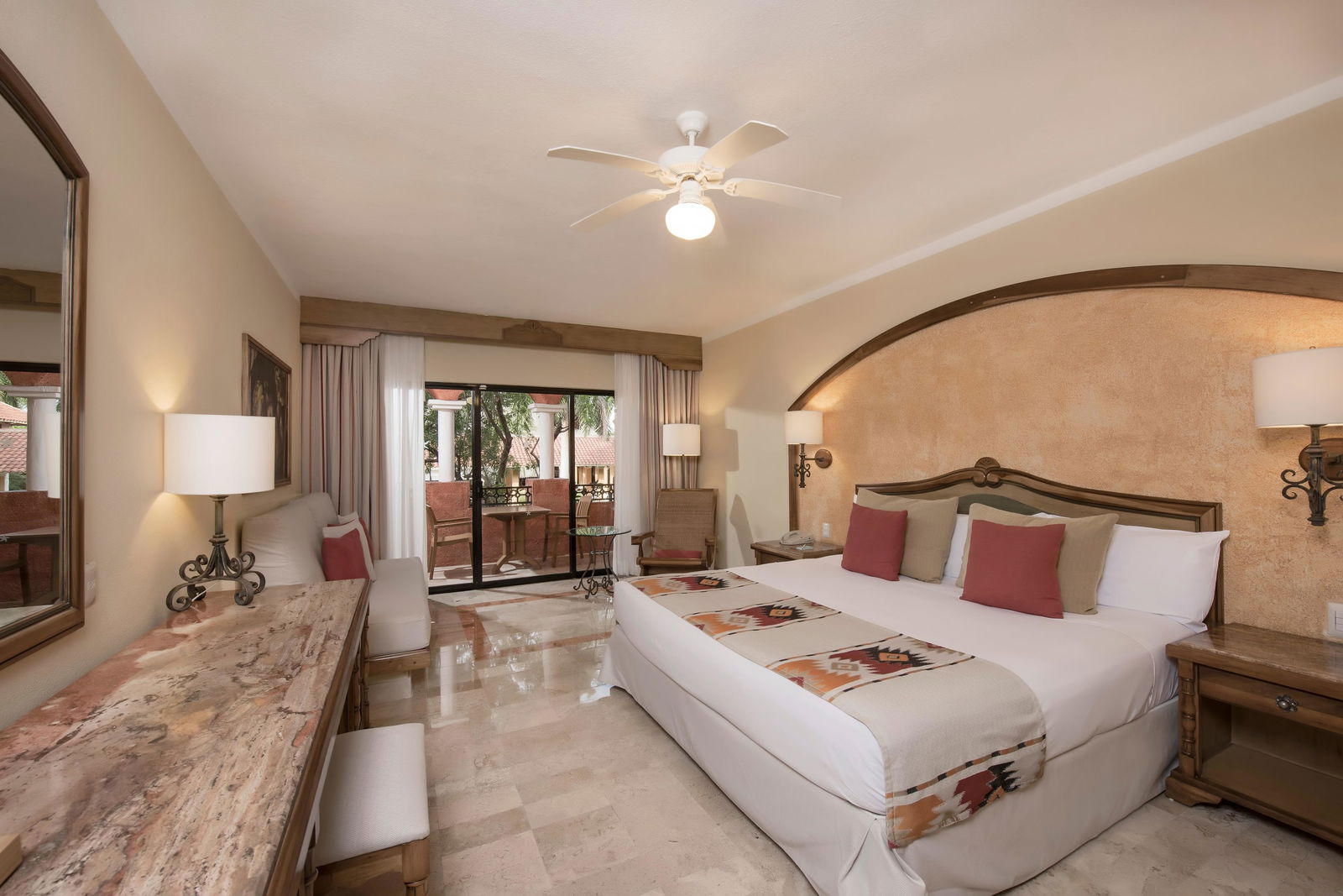 Hotel Iberostar Waves Paraíso Beach