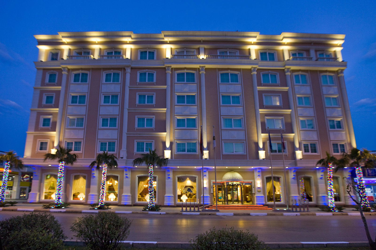 Hotel Latanya Palm Hotel