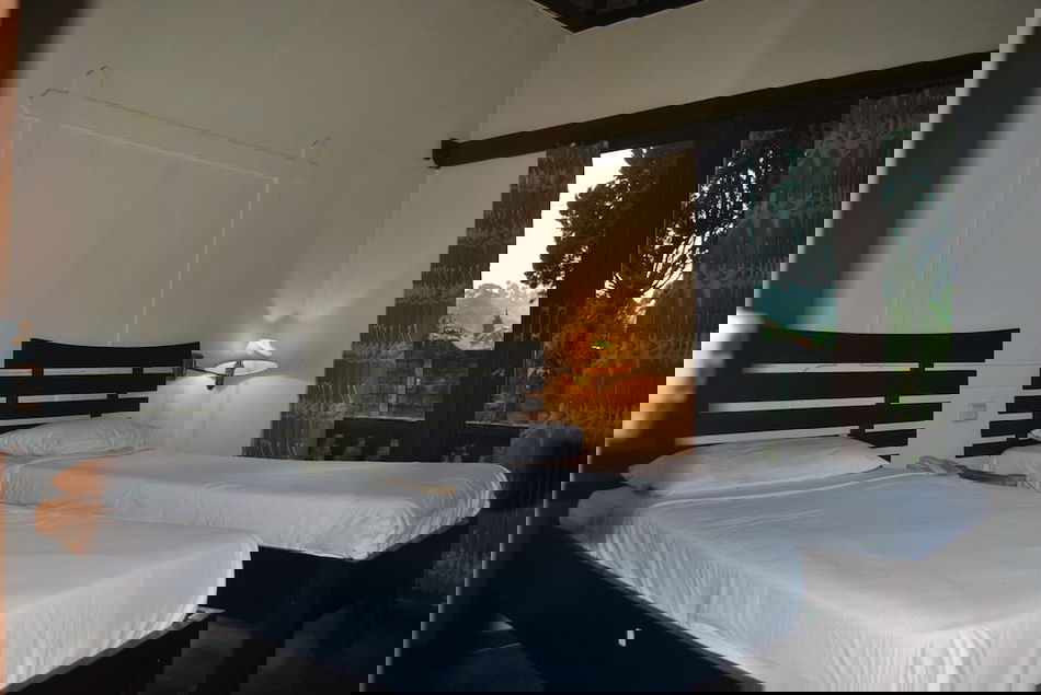 3c878716_z