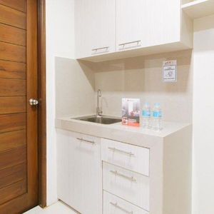 Hotel Reddoorz @ Fernwoods Garden Quezon City cazare Quezon City