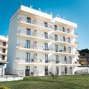 Sejur Kairos Hotel vacanta Napoli