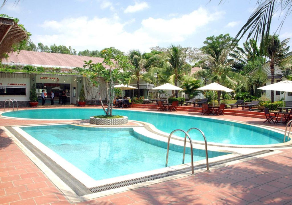 Hotel Sao Mai Resort