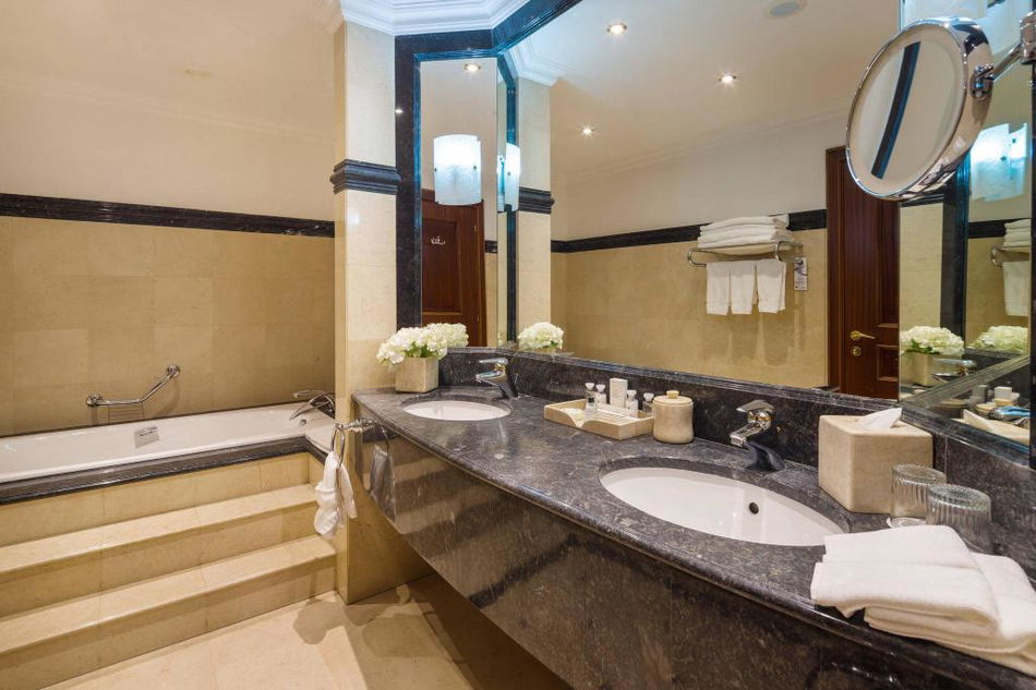 Jw Marriott Bucharest Grand Hotel