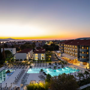 Hotel Molum Hotel & Residences cazare Sveti Filip i Jakov