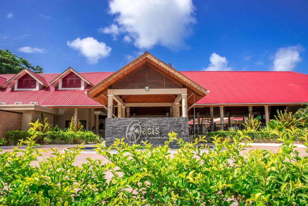 Hotel Oasis Hotel Restaurant & Spa