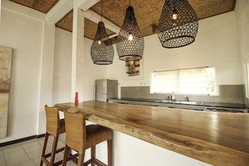 2592292-taman-indrakila.jpg
