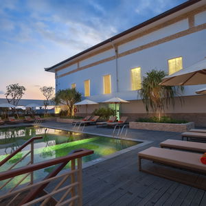 Sejur Harris Hotel & Conventions Denpasar vacanta Bali