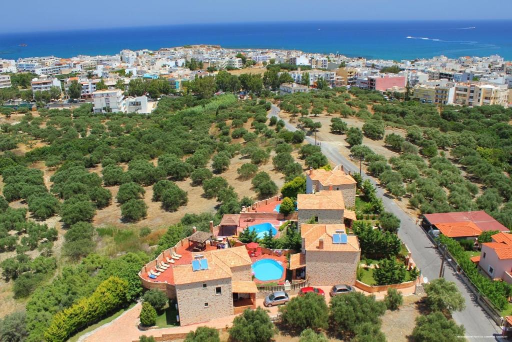 Hotel Niriides Villas