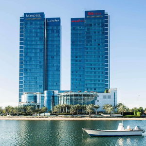 Hotel Novotel Abu Dhabi Gate cazare Abu Dhabi