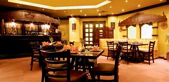 3898819-al-ain-palace-abu-dhabi.jpg