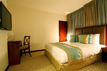 3898903-al-ain-palace-abu-dhabi.jpg