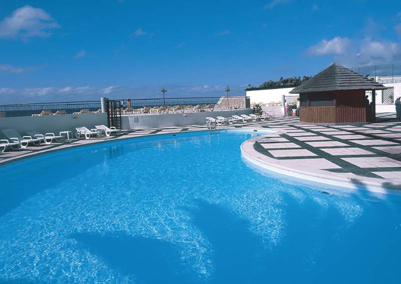 Torre Praia Outdoor Pool
