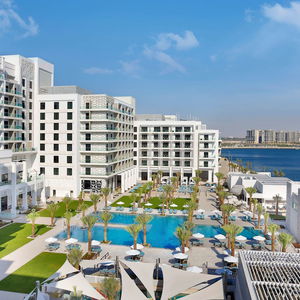 Hotel Hilton Abu Dhabi Yas Island cazare Abu Dhabi