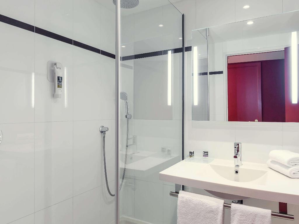 Hotel B&B Hotel Saint-Quentin-En-Yvelines Centre Gare