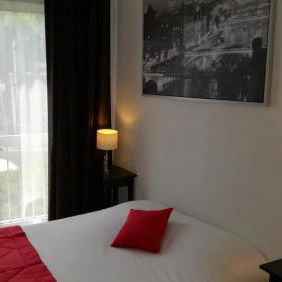 Sejur Hôtel D'Orsay vacanta Paris