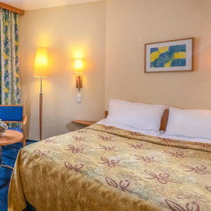 Sejur Corvin Hotel Budapest - Sissi Wing vacanta Budapesta