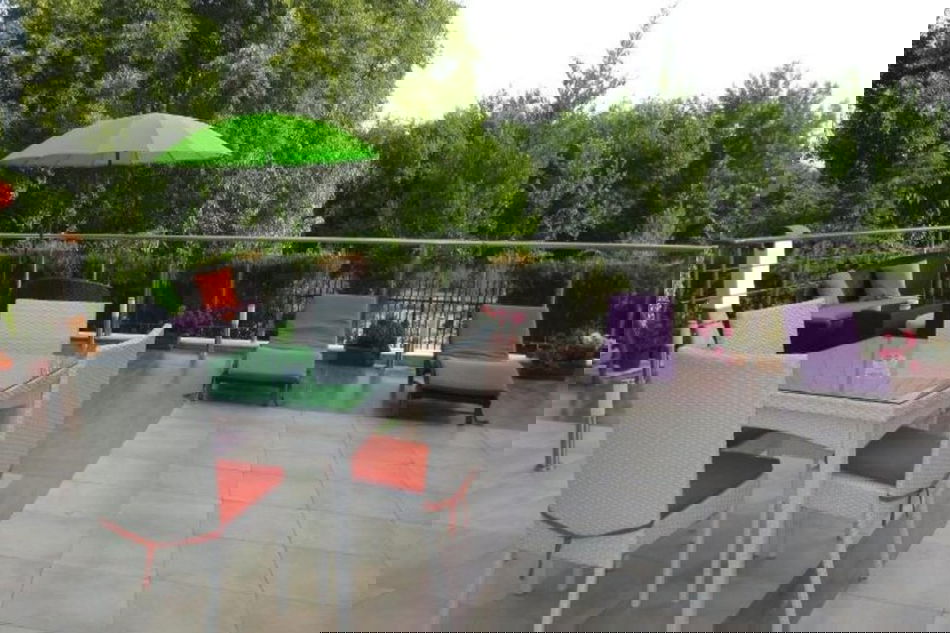 674dbaf228b4c1ff2617861d751bdf348eccaa41