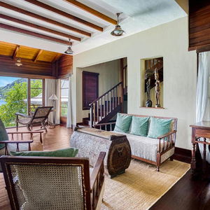 Hotel Ja Enchanted Island Resort cazare Victoria