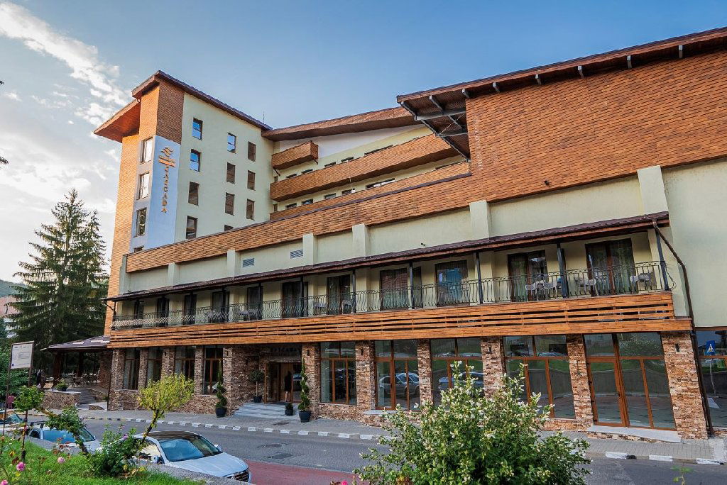 Hotel Cascada Wellness And Spa