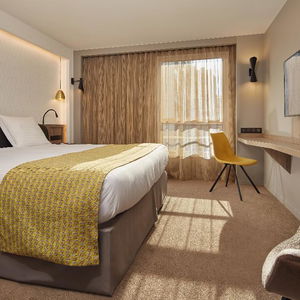 Sejur Hôtel Auteuil Tour Eiffel vacanta Paris