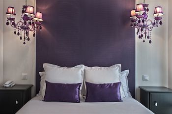 Hotel B Square