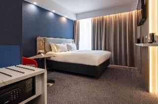 3001557-holiday-inn-express-nice-grand-arenas.jpg