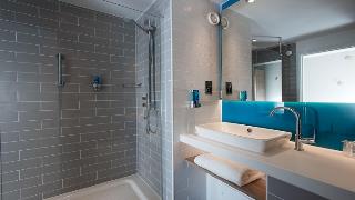 3001573-holiday-inn-express-nice-grand-arenas.jpg