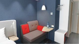 3001592-holiday-inn-express-nice-grand-arenas.jpg