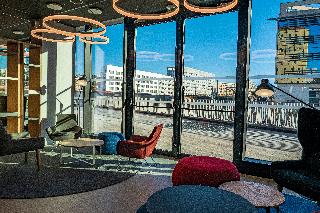3002096-holiday-inn-express-nice-grand-arenas.jpg
