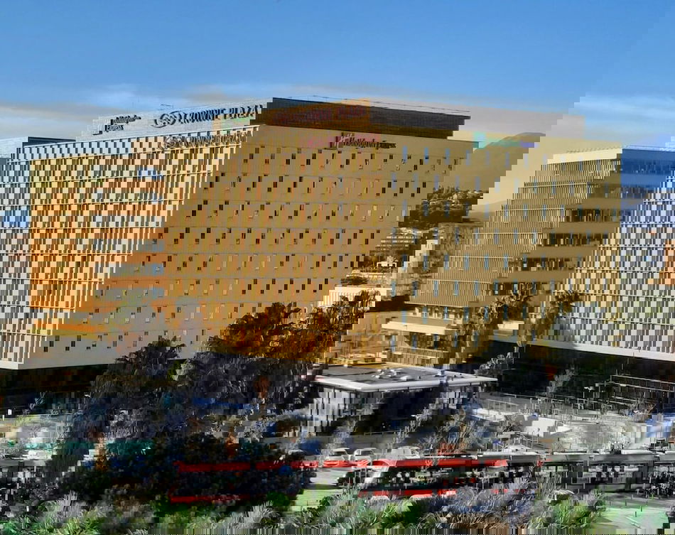 3002284-holiday-inn-express-nice-grand-arenas.jpg