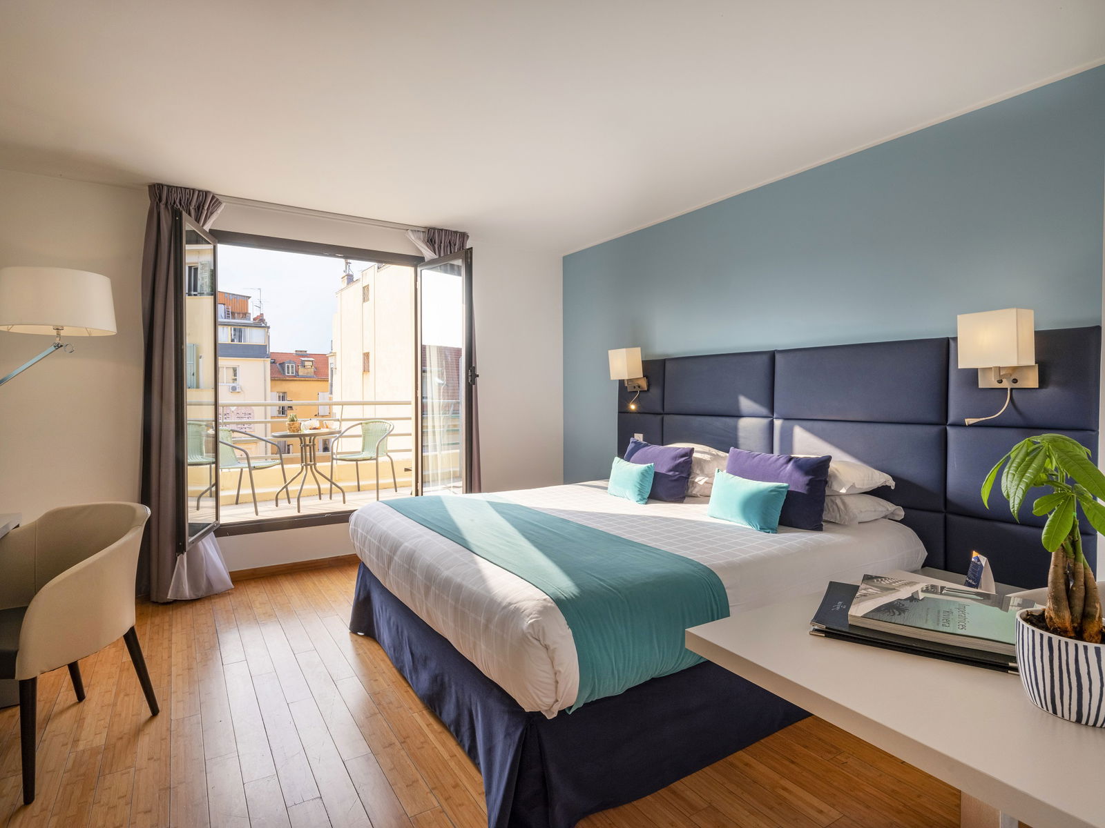 2995899-hotel-nice-riviera.jpg