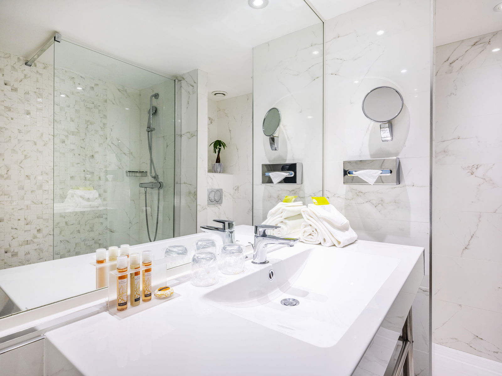 2997003-hotel-nice-riviera.jpg