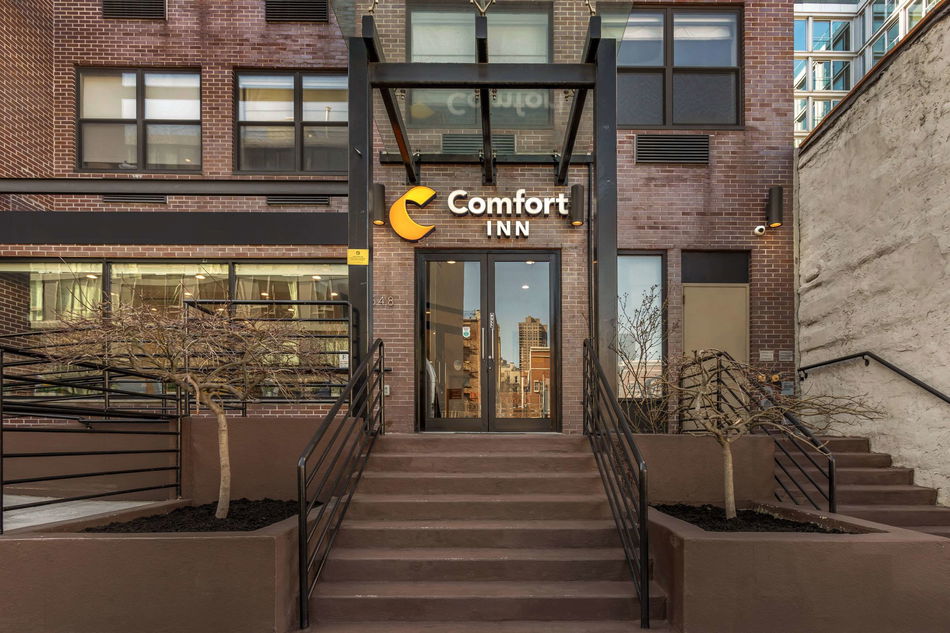 Comfort Inn Manhattan - Midtown West Exterior