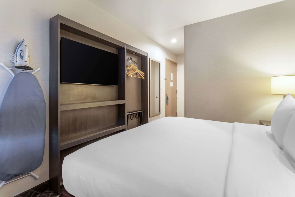 Comfort Inn Manhattan - Midtown West Room Example