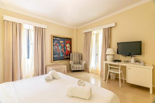 Hotel Cape North West