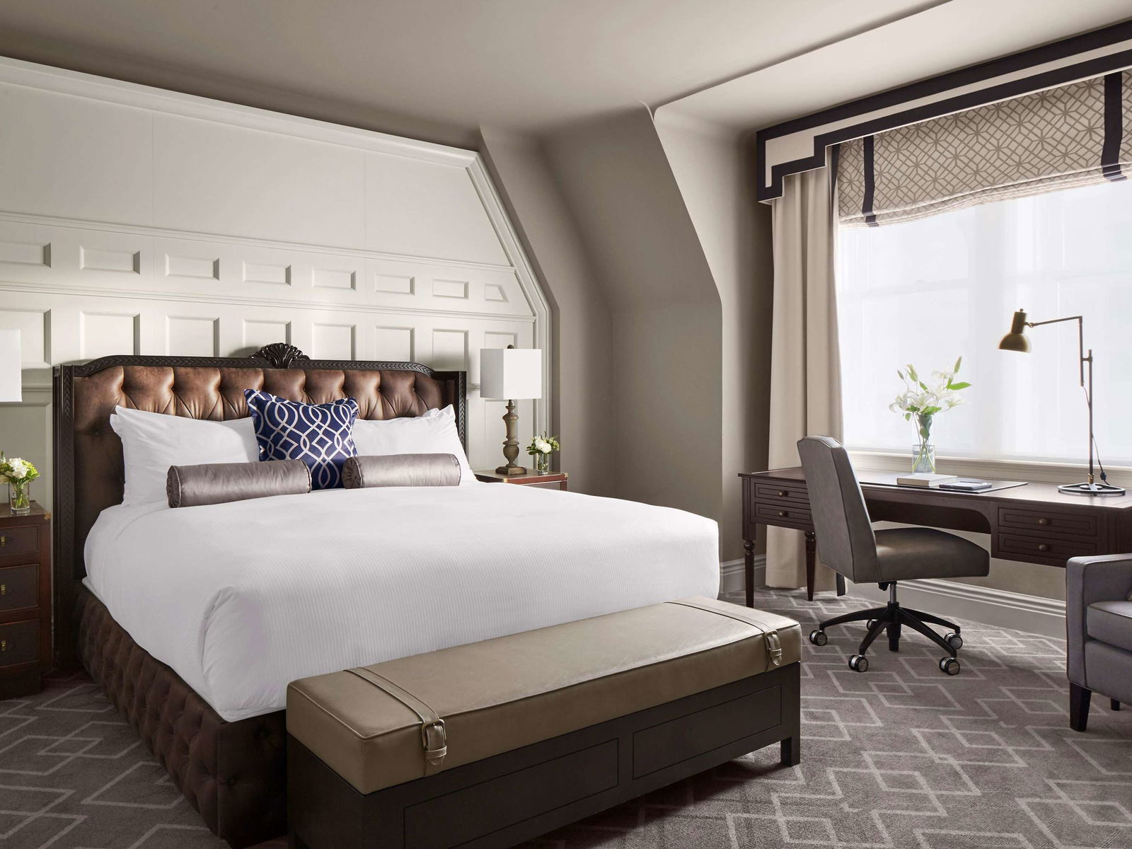 Fairmont Hotel Macdonald Room Example