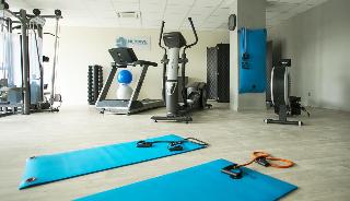 Hotel Tulip Inn Massy Palaiseau Residence (25 Km From Paris)