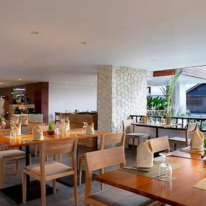 Sejur Dprimahotel Petitenget Seminyak 2 vacanta Bali