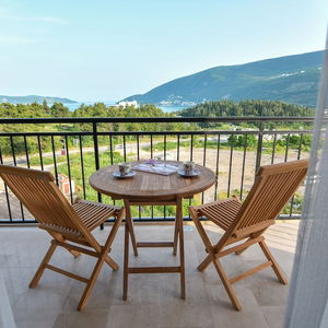 Hotel Apart Hotel M.s. Katunjanin cazare Herceg Novi