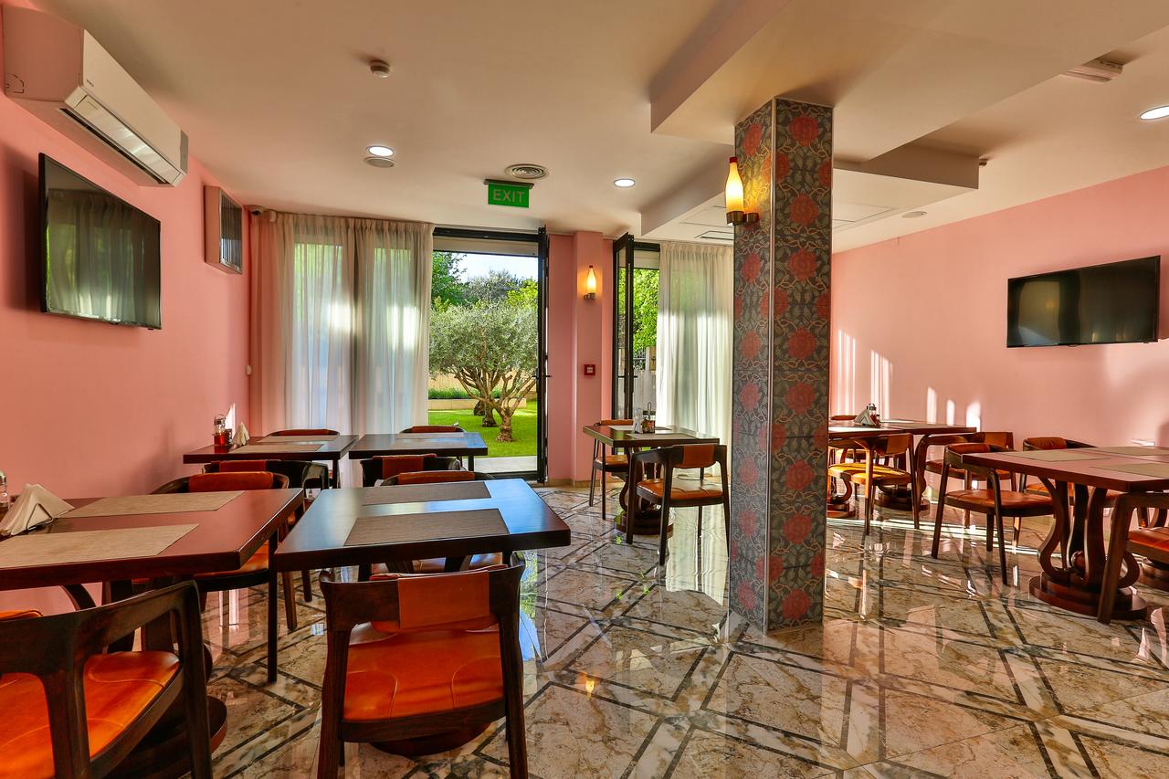 Hotel Premier